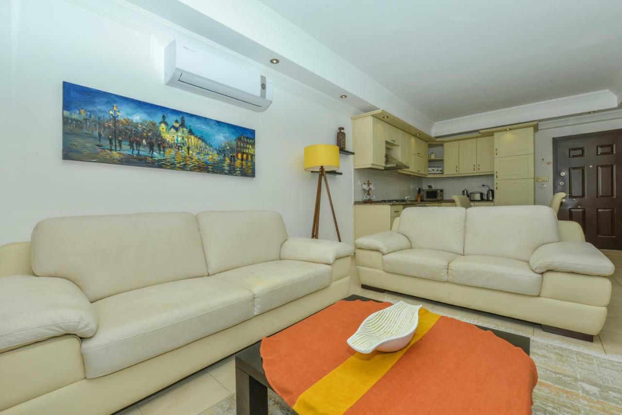 Saros Apartments Calis Beach Fethiye Exterior photo